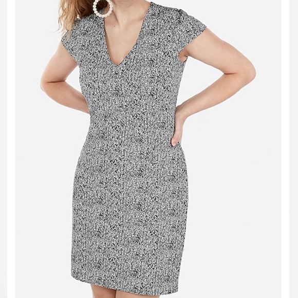 EXPRESS Seamed Sheath Dress - Picture 2 of 4